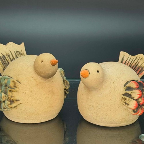 Handmade ceramic doves by ΜΑΡΙΑΣ ΛΙΟΥΓΚΑ, set of two, like new