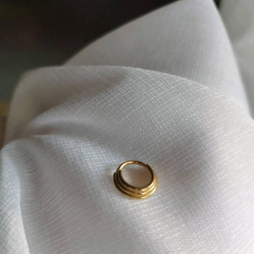 Septum triple clicker ring gold plated surgical steel 316L like new