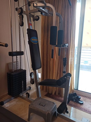 Mekma fitness machine used, like new