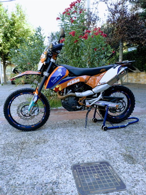 Αυτοκόλλητα βινυλίου για KTM 690 καινούργια