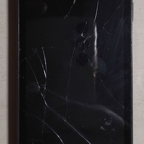 Samsung Galaxy Ace S5830i used with broken screen glass