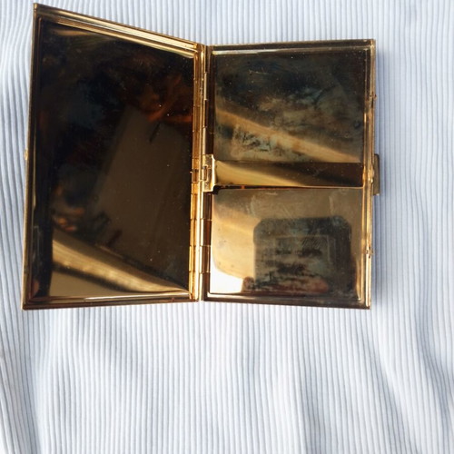 Johnnie Walker Black Label collectible cigarette case like new
