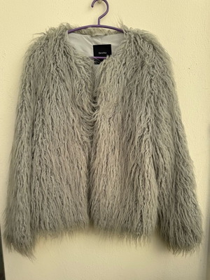 Bershka gray fur like new, size S