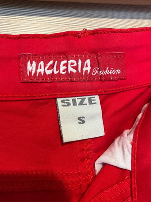 Long pants red like new, size small