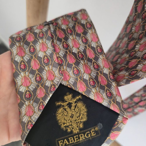 Faberge silk tie with unique pattern, like new, multicolor red
