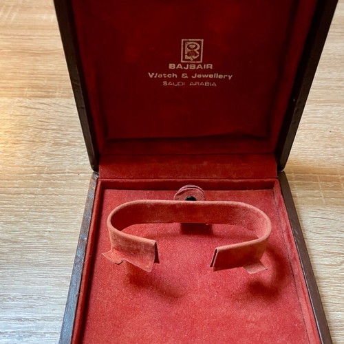 Omega vintage box used