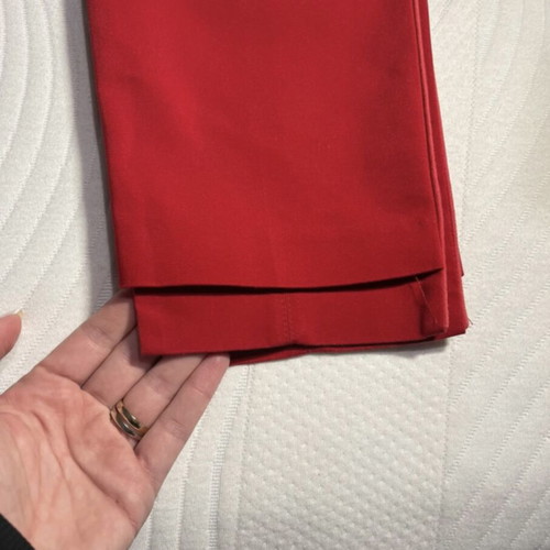 Red Lynne pants size M like new