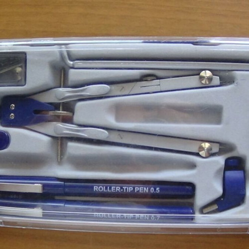 Goomby Professional Compass set like new