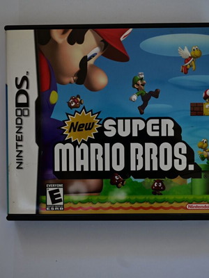 New Super Mario Bros. Nintendo DS game, like new, US edition