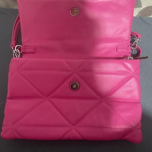 Quilted shoulder bag, fuchsia pink