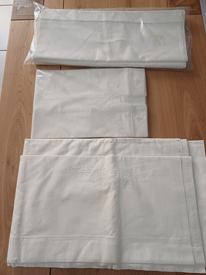 Vintage bed sheet set with 2 pillowcases 100% cotton embroidered