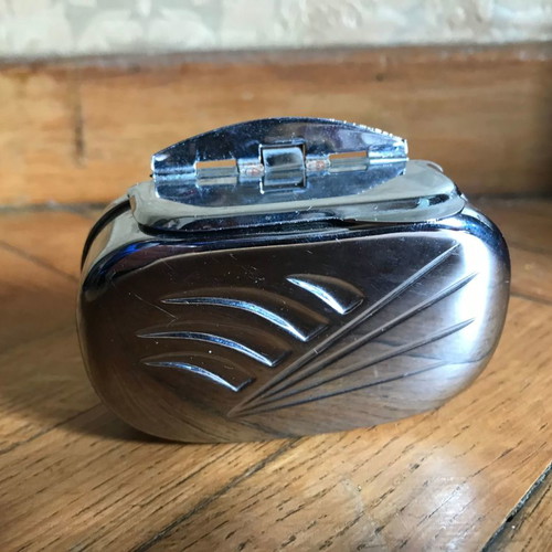 Metal car ashtray used with magnets, retro vintage style