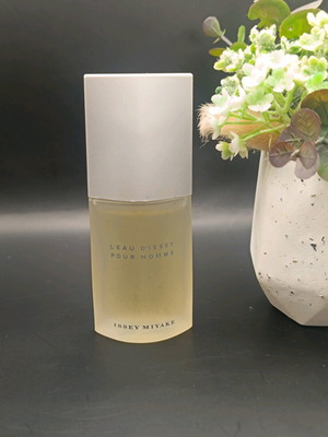 Issey Miyake L'eau D'issey EDT 15ml like new
