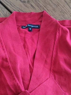 Julia Bergovich short-sleeve cardigan red like new with waist tie size M