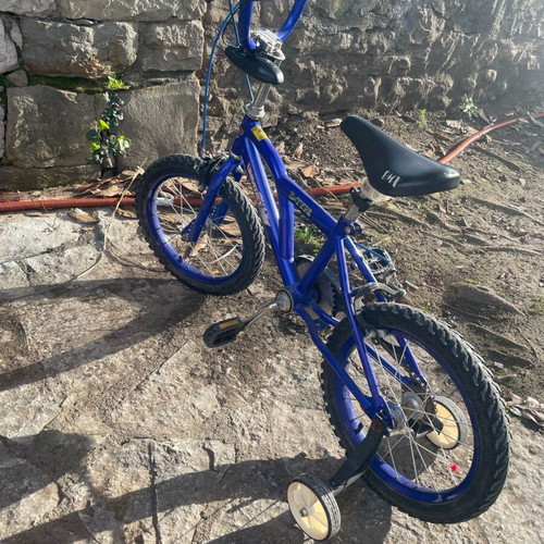 Children's bicycle used, blue, slightly scratched