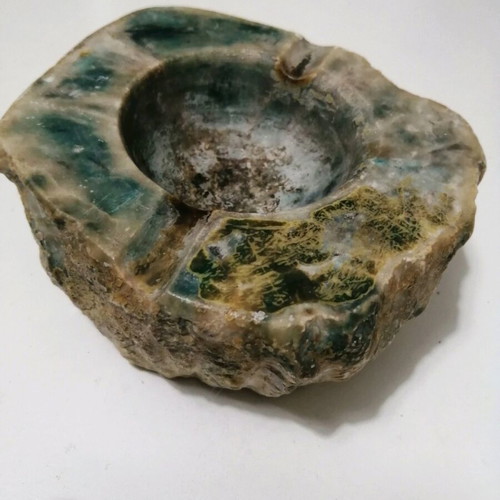 Alabaster ashtray from Italy used
