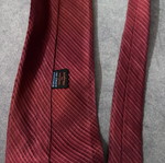 Tie like new, red