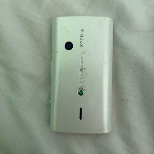 Sony Ericsson U15i used phone for parts without battery