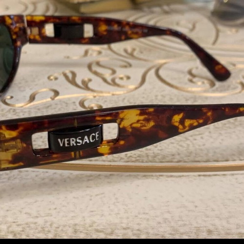 Versace Tortoise Sunglasses like new