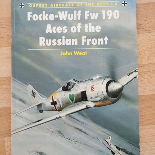 Focke Wulf Fw-190 Aces of the Russian Front book like new