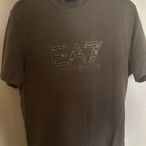 Emporio Armani T-shirt like new, beige and brown, size M