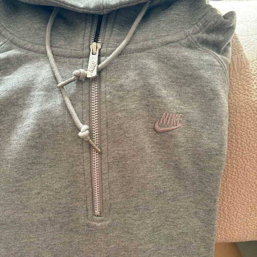 Nike hoodies like new, set of 3, black, grey and khaki