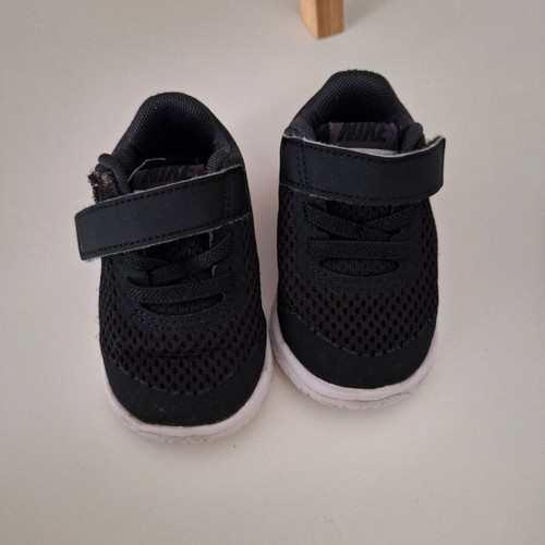 Nike shoes size 18.5 lightly used