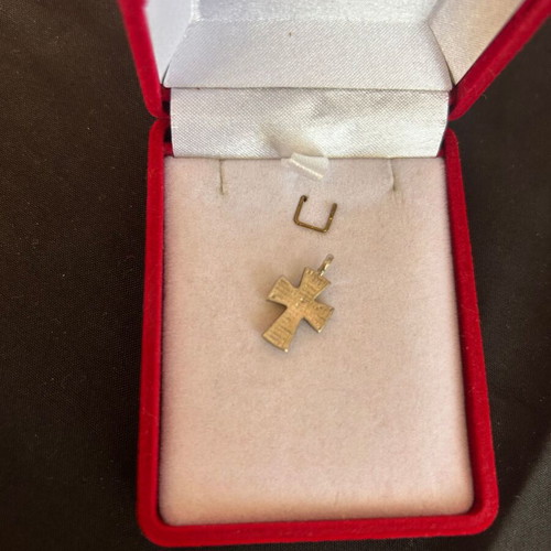 Silver cross used