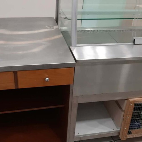 Display Counter Set like new, refrigerated and heated sections, 3.6m length