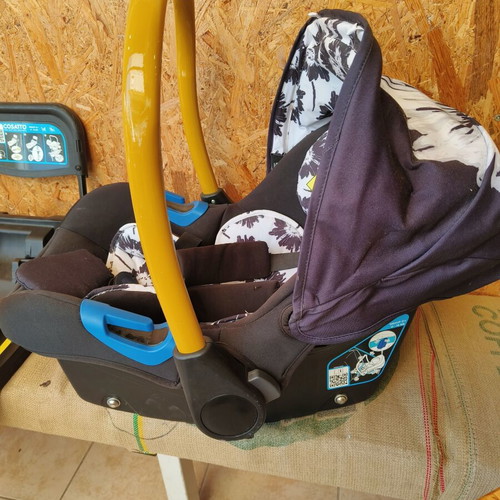 Cossatto baby car seat 0-13 kg with Isofix