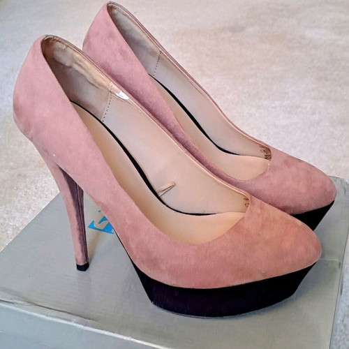 Zara platform pumps with suede texture, size 39, like new