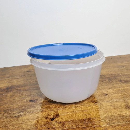 Tupperware Modular Bowl 1.9L with Blue Lid, new