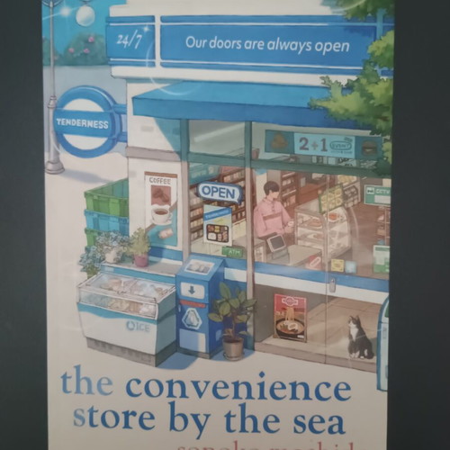 The Convenience Store by the Sea literary book like new, English