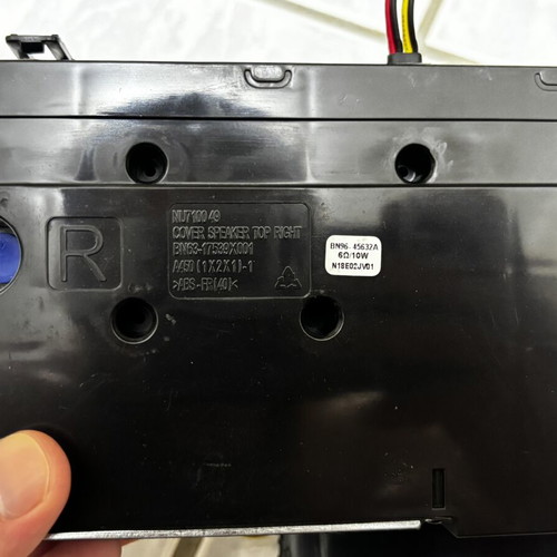 Samsung Q60T TV speakers like new