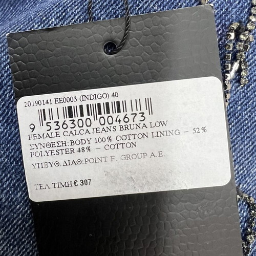 Colcci high-waisted blue denim jeans with chain and rhinestone details
