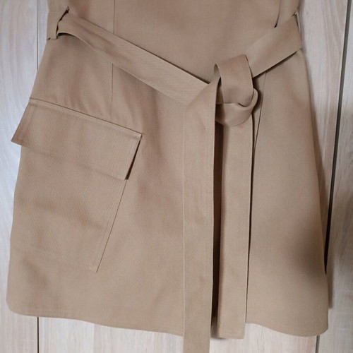 H&M wrap cargo skirt like new, beige, size 38