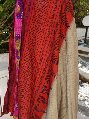 Reversible skirt new, 70% silk & 30% viscose, one size, boho style