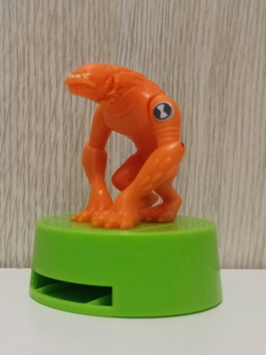 Ben 10 Cartoon Network CN 2019 φιγούρα εκτοξευτήρας μεταχειρισμένη