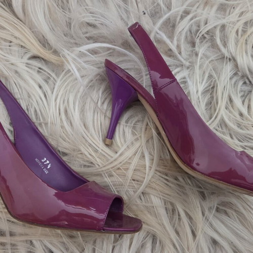Tod's Patent Leather Peep Toe Slingback Pumps Used Purple