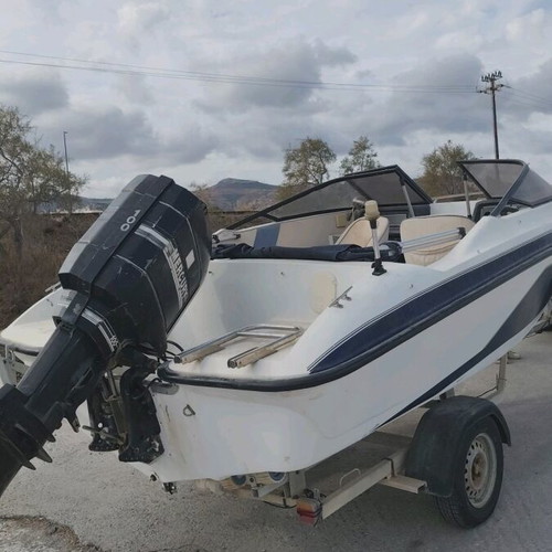 Alfa Zeus 525 speedboat like new with 100 HP two-stroke Mercury outboard and trailer