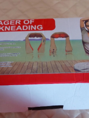 Neck Massager with Heating Effect like new