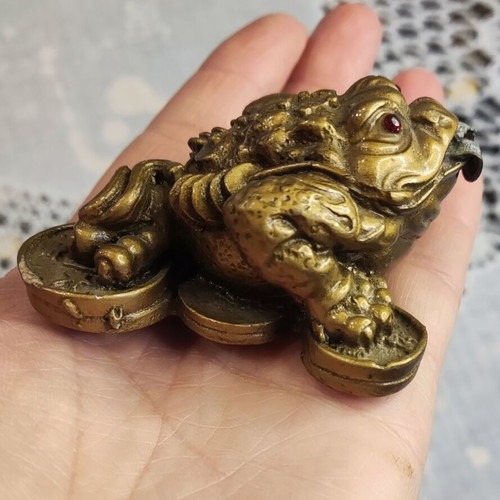 Feng Shui decorative set like new, 4 pieces for luck and prosperity