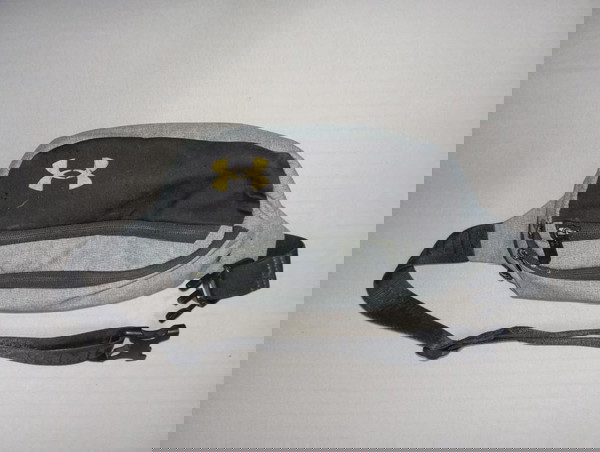 σταντακι under armour