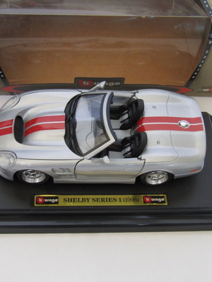 Bburago Shelby Series 1 1999 model like new with original box and base