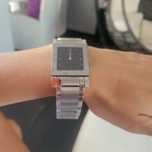 Gucci women's watch silver used