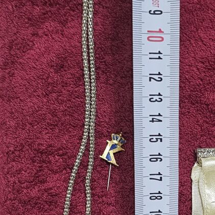 Royal Crowns set of 3 new, gray color