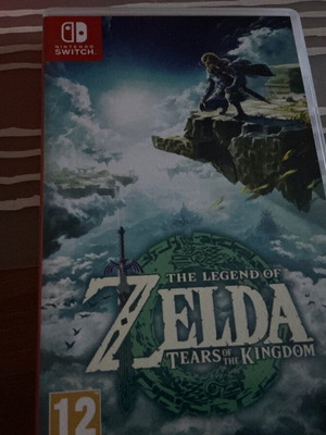 Zelda Tears of the Kingdom Nintendo Switch game like new