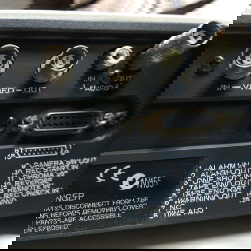 Hitachi видео VHS или видеорекордер