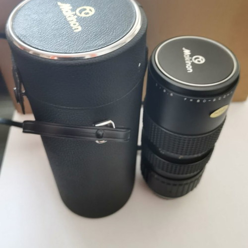 Makinon 80-200mm OM Mount Lens used with case and lens hood