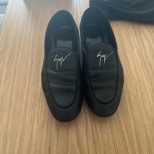 Loafers Giuseppe Zanotti used, size 44, black